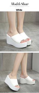 Load image into Gallery viewer, Summer Slip On Platform Wedges
